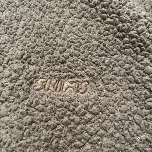 Skims teddy boxy, full zip jacket size large - Picture 2 of 4